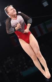 KD：经历这些艰难的比赛，对我们整个团队来说都非常重要