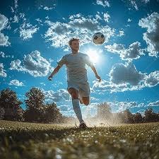 曼市队长本季已失主力位置 米兰租借沃克含买断条款