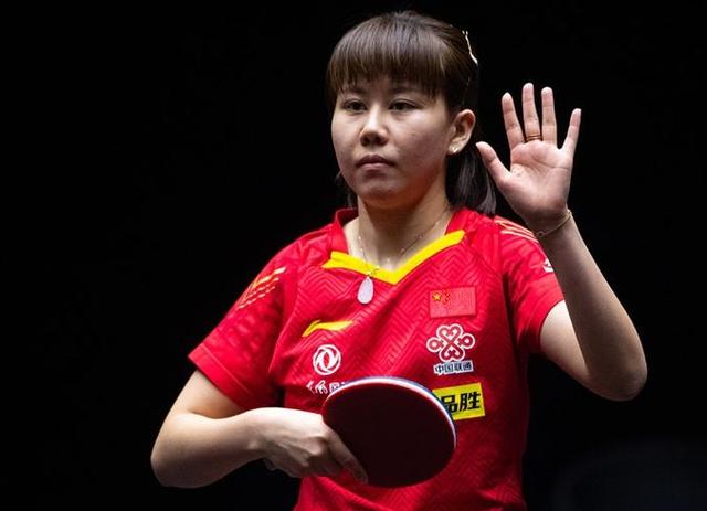 都在引领他 都在引领他